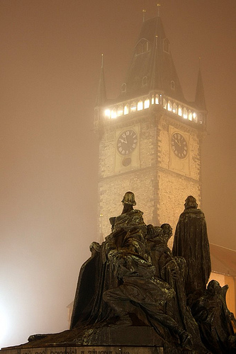 Astronomical-Clock-tower-Prague