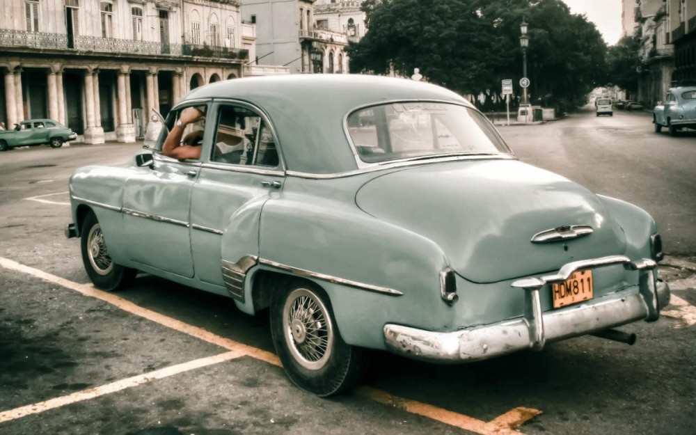 Cuba, Vintage Car in Havana