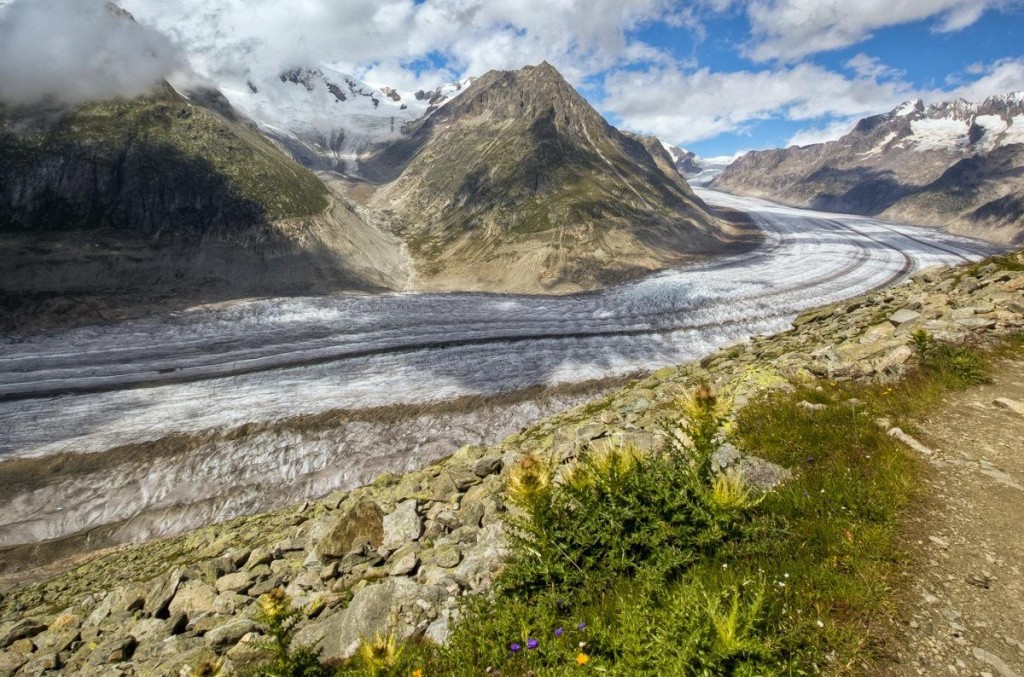 Best of Switzerland: Hiking Along the Wonderful Aletsch Glacier