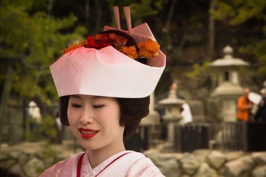 A Traditional Japanese Wedding in Miyajima