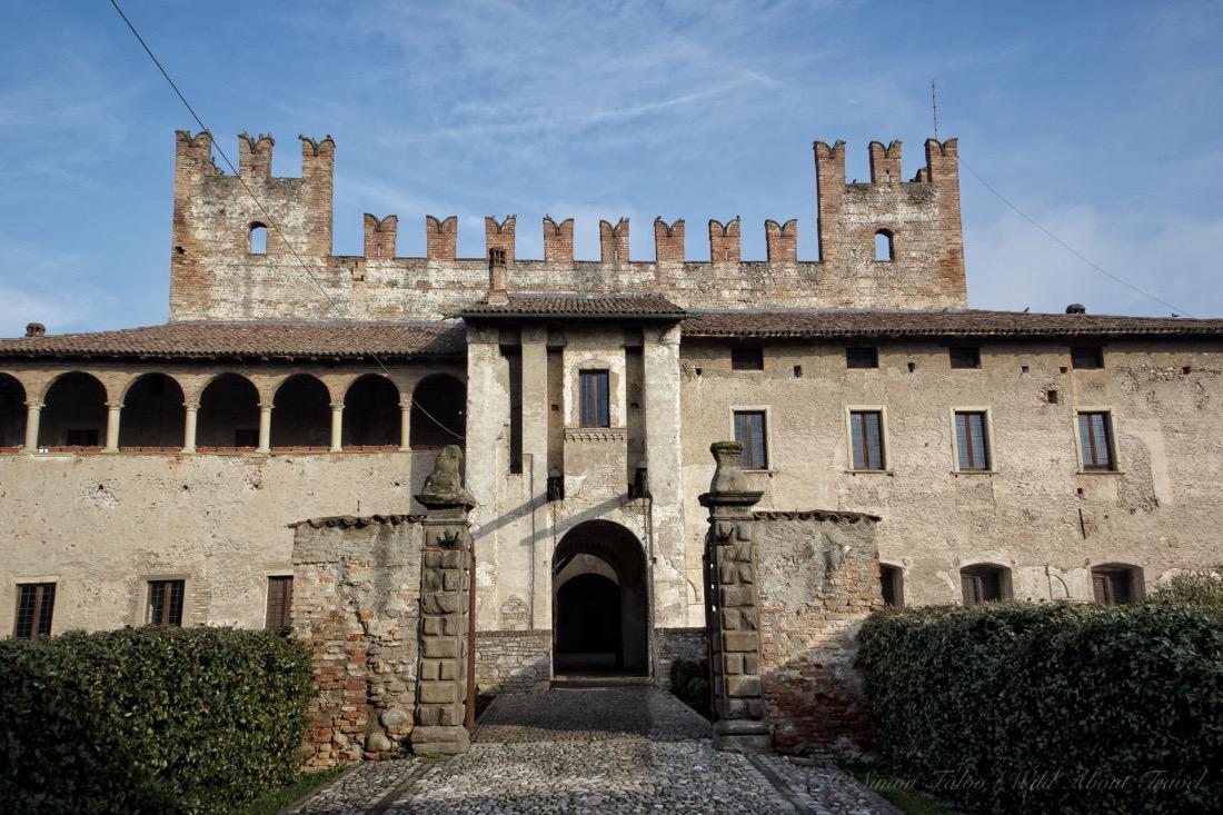 Castello di Malpaga