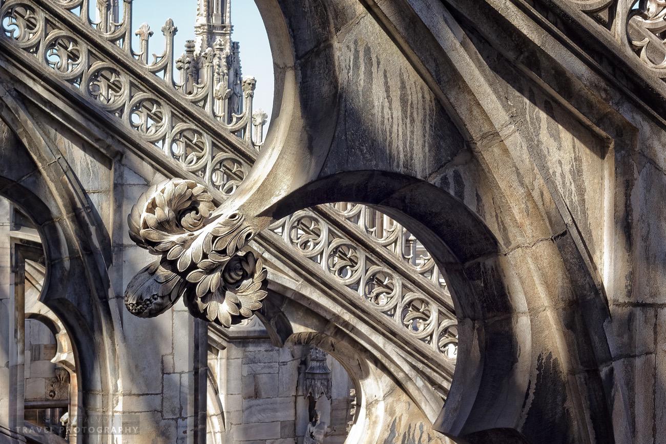 milan-duomo-sculptures