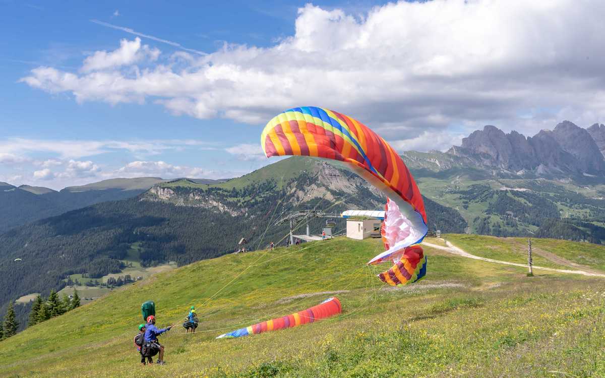 Dolomites, Paragliding at Seiser Alm