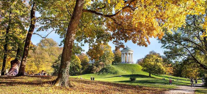 Munich English Garden-Image by Michael Siebert from Pixabay(1)