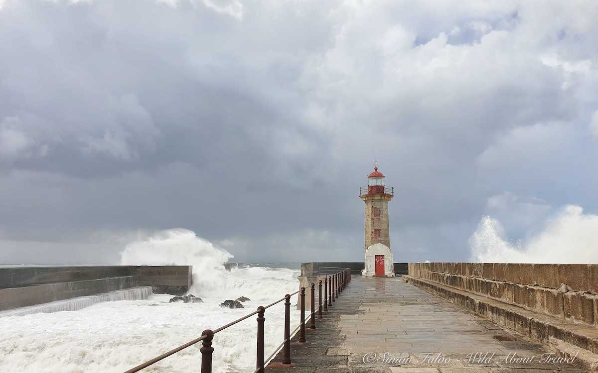 Foz do Douro Lighthouse