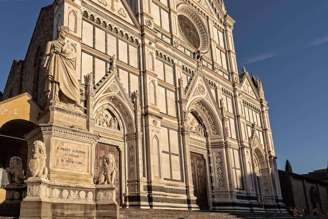 Firenze- Santa Croce and Dante's statue